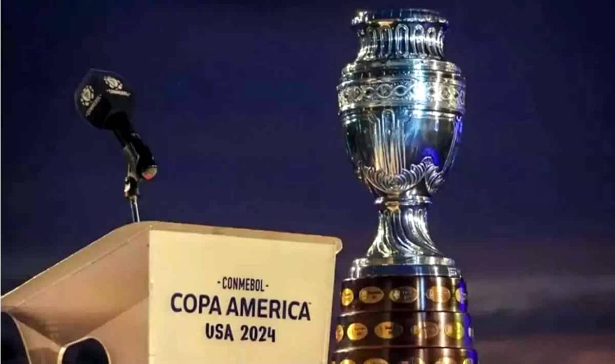 La Copa América ya está a la vuelta de la esquina. 16 selecciones de Conmebol y Concacaf buscarán la gloria continental en Estados Unidos, repartidos en cuatro grupos de idéntico número de participantes y con alguna novedad en el reglamento como la implementación de la tarjeta rosa.