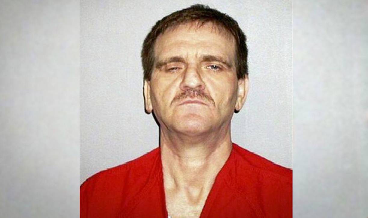 La caída del Cártel de Guadalajara, liderado por Miguel Ángel Félix Gallardo, Rafael Caro Quintero y Ernesto Fonseca, marcó un punto de inflexión tanto para Héctor “El Güero” Palma Salazar como para Joaquín “El Chapo” Guzmán. A finales de los años ochenta, ambos se estaban convirtiendo rápidamente en líderes del narcotráfico en México a través del Cártel de Sinaloa.