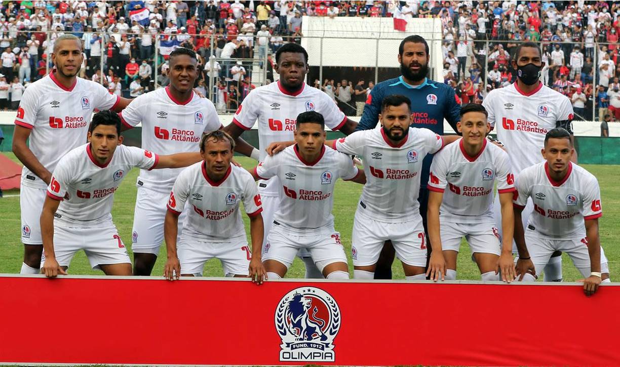 Pedro Troglio que “vamos a jugar con los mismos 11 que jugamos la final, así que vamos a repetir equipo”.