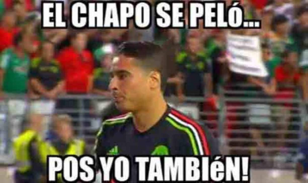 El arquero azteca decidió volver a un 'look' que ya utilizó en el 2015, cuando lo hizo por primera vez durante la disputa de la Copa Oro que ganó con la selección mexicana.