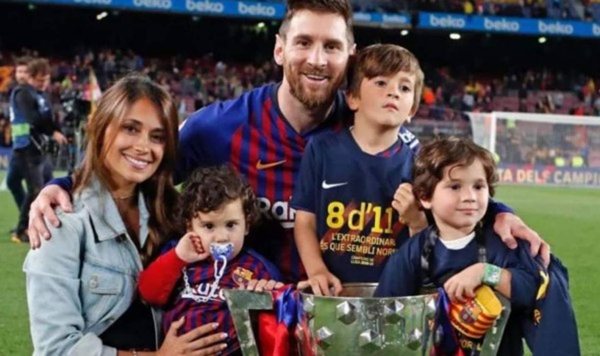 Lionel Messi fue acompañado por Antonella y sus hijos tras ganar el campeonato de Liga.