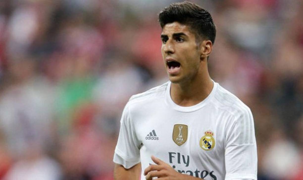Marco Asensio lleva una relación con la sexi Marina Muntaner.
