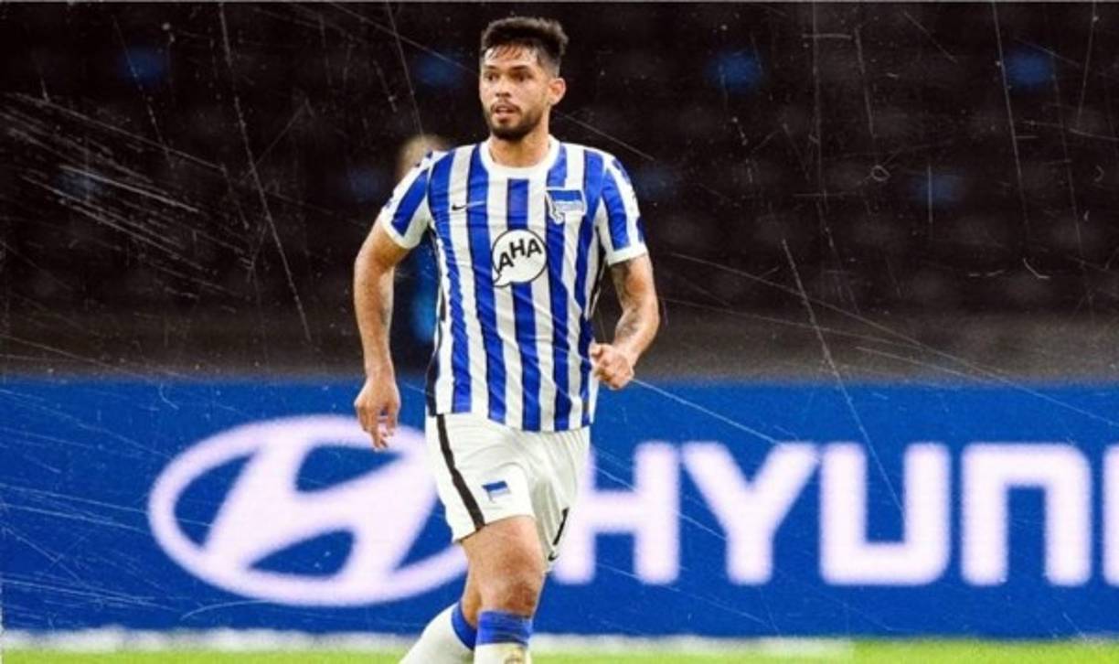 El Valencia ya tiene su primer fichaje. Se trata del central paraguayo Omar Alderete, que llegará a Mestalla cedido con opción de compra de 7 millones de euros. Según informa 'Bild', esa opción sólo se ejecutaría en caso de que el Valencia se clasifique para competición europea.<br/><br/>Foto - @HerthaBSC_ES