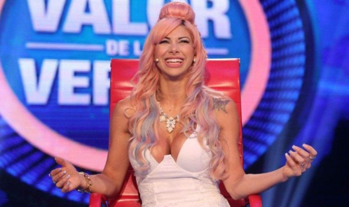 Además, la joven recordó que el jugador no mantenía ninguna relación con nadie en aquel momento.