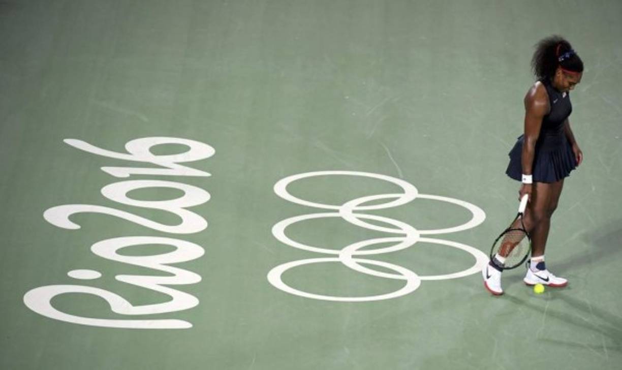 La tenista estadounidense Serena Williams, durante su partido contra la ucraniana Elina Svitolina. Fue un fiasco en Río de Janeiro.