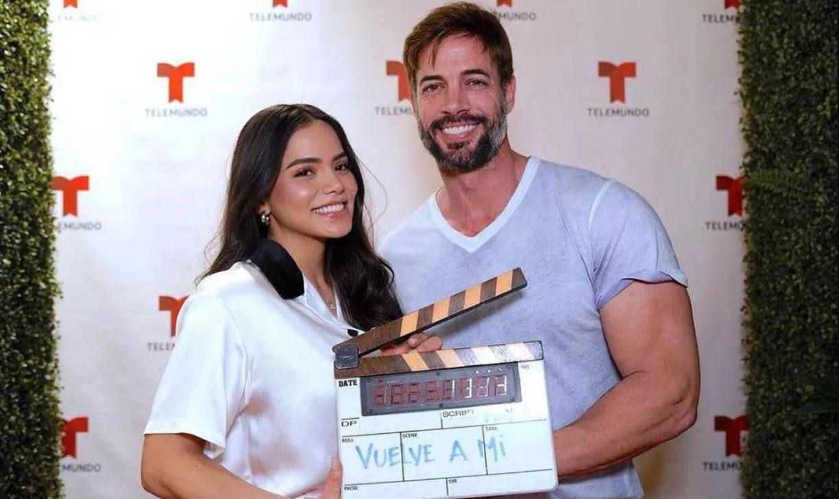 Ambos actores habrían sido captados cenando juntos y la revista asegura que tienen una supuesta muy buena relación. En la imagen, William Levy y Samadhi Zendejas.