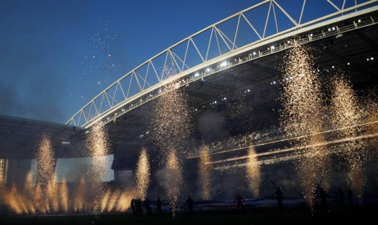 El show previo a la final de la Champions League fue organizado por la compañía PEPSI y se vivió una linda fiesta deportiva.