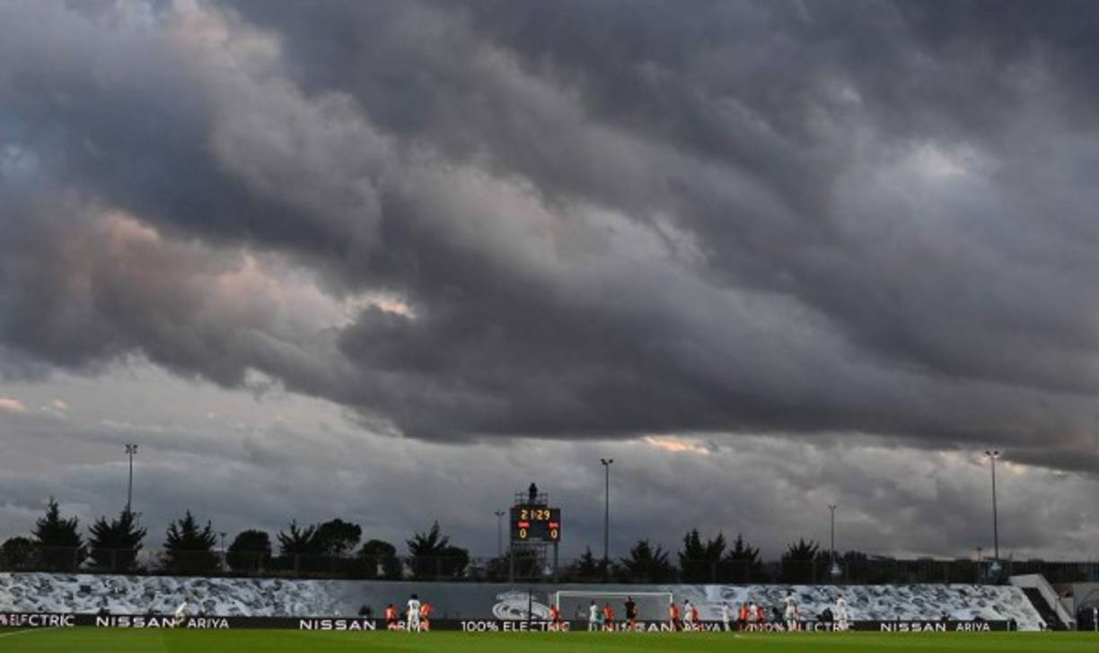 Así lucía el estadio Alfredo Di Stéfano durante los primeros minutos del partido entre Real Madrid y Shakhtar Donetsk.