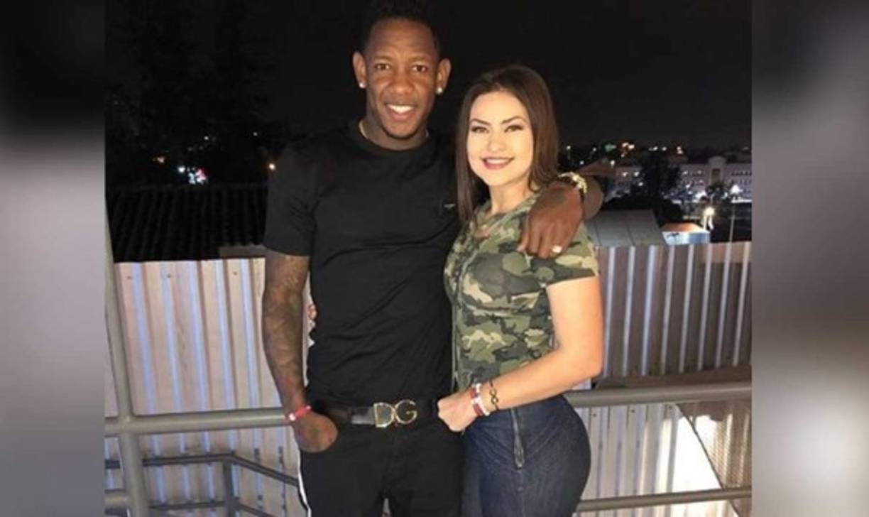 La modelo Malubi Paz y el delantero hondureño Romell Quioto son unas de las parejas del momento en Honduras y en está ocasión la chica ha sorprendido al hablar ampliamente sobre su noviazgo con el atacante. La bella joven realizó un par de confesiones.