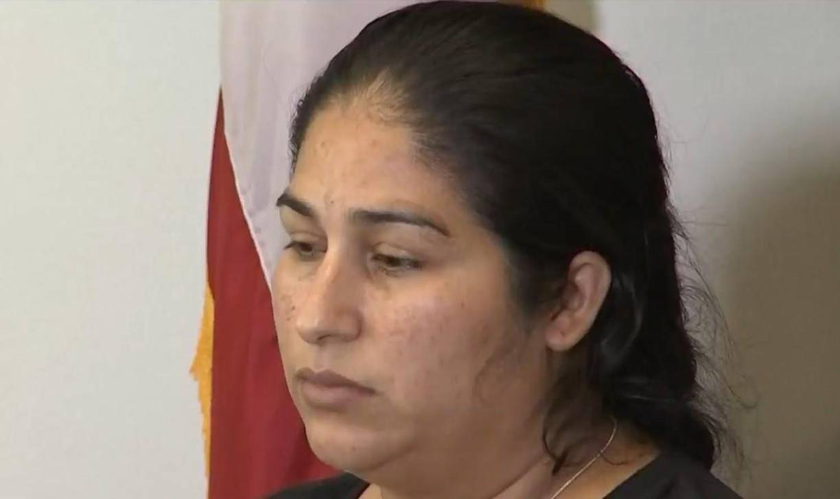 El joven hondureño fue detenido junto con su madre Kenia Hernández (38) el pasado 10 de mayo aparentemente por una infracción de tráfico cuando viajaban a San Antonio.