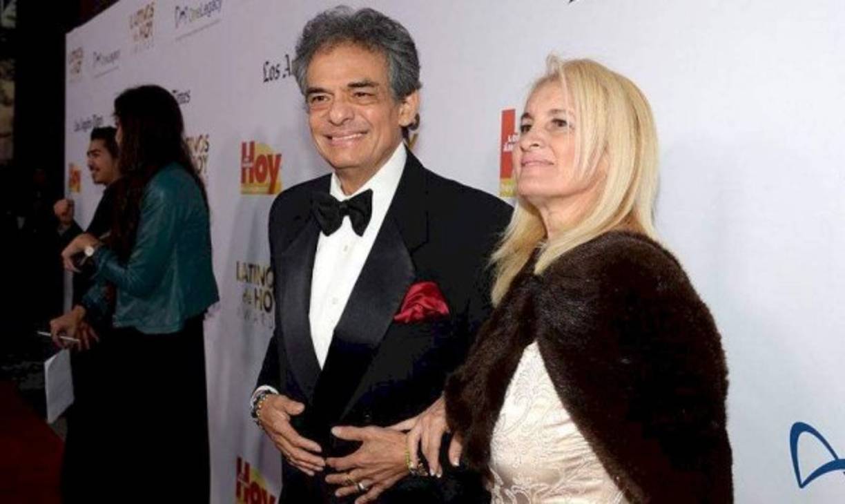 Tras las declaraciones, Sarita Sosa no soportó y rompió en llanto. Posterior a ello, la entrevista continuó y finalmente, Sara Salazar reveló que el día más hermoso que tuvo con José José fue cuando se casaron y aseguró que el cantante siempre le dijo que ella era el amor de su vida.<br/>