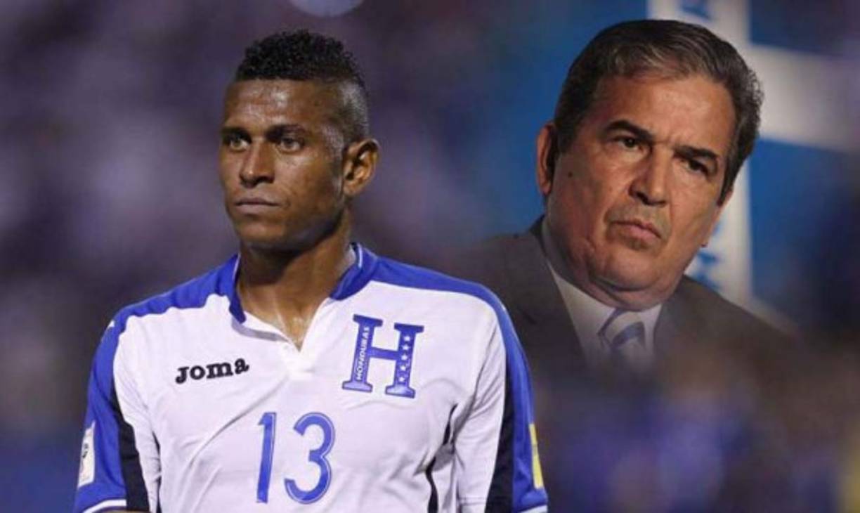 En el 2016 Costly no había sido convocado todavía por Jorge Luis Pinto a la Bicolor y muchos aficionados pedían el llamado del atacante que en ese entonces militaba en el Olimpia. 'Si Pinto tiene la intención de platicar conmigo pues que me llame, porque si él es fuerte yo también soy fuerte. Si me llama le contesto, sino me llama', dijo en ese entonces el ariete hondureño.