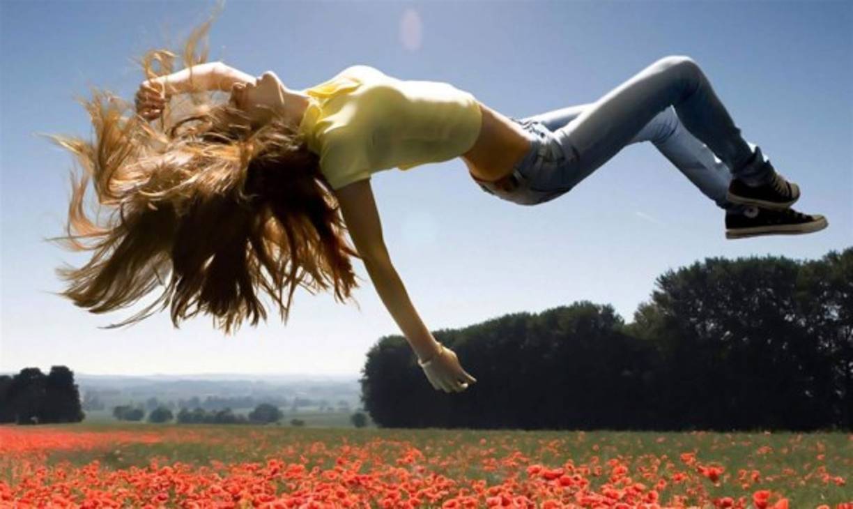 1. Puedes enseñarte a controlar tus sueños<br/><br/>El método se llama 'sueños lúcidos', y aunque existen varias formas de iniciarlo (algunos dicen que bebiendo jugo de manzana antes de dormir), no hay un método totalmente aceptado, ya que incluso algunas personas lo han podido hacer toda su vida. Claro que lo más común de una persona que puede controlar su sueño es intentar volar.