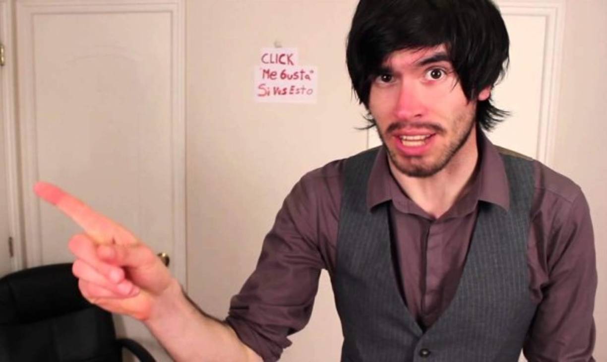 Saltó a la fama en 2011 tras subir videos a YouTube en su canal HolaSoyGermán, que se convirtió en uno de los más populares de la plataforma con más de 39 millones de suscriptores.