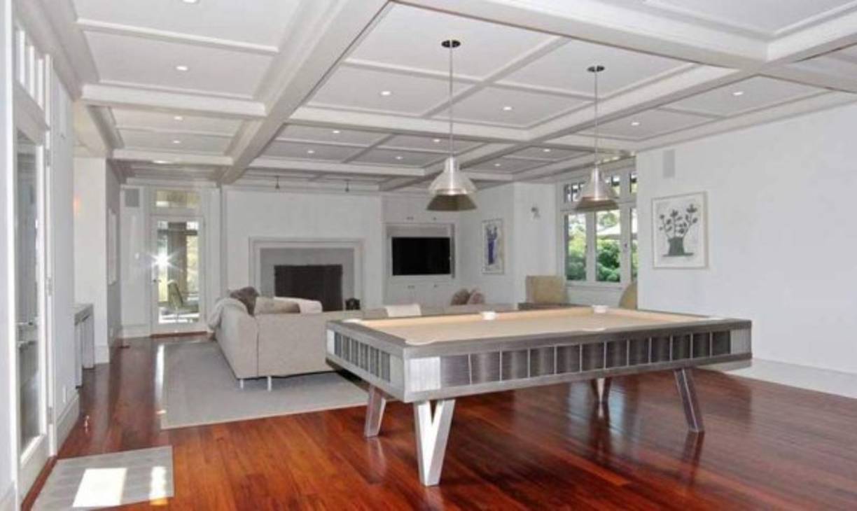 Según medios estadounidenses, la expareja presidencial de EEUU, ya pagó una cantidad simbólica como depósito mientras afinan los detalles de la compra.