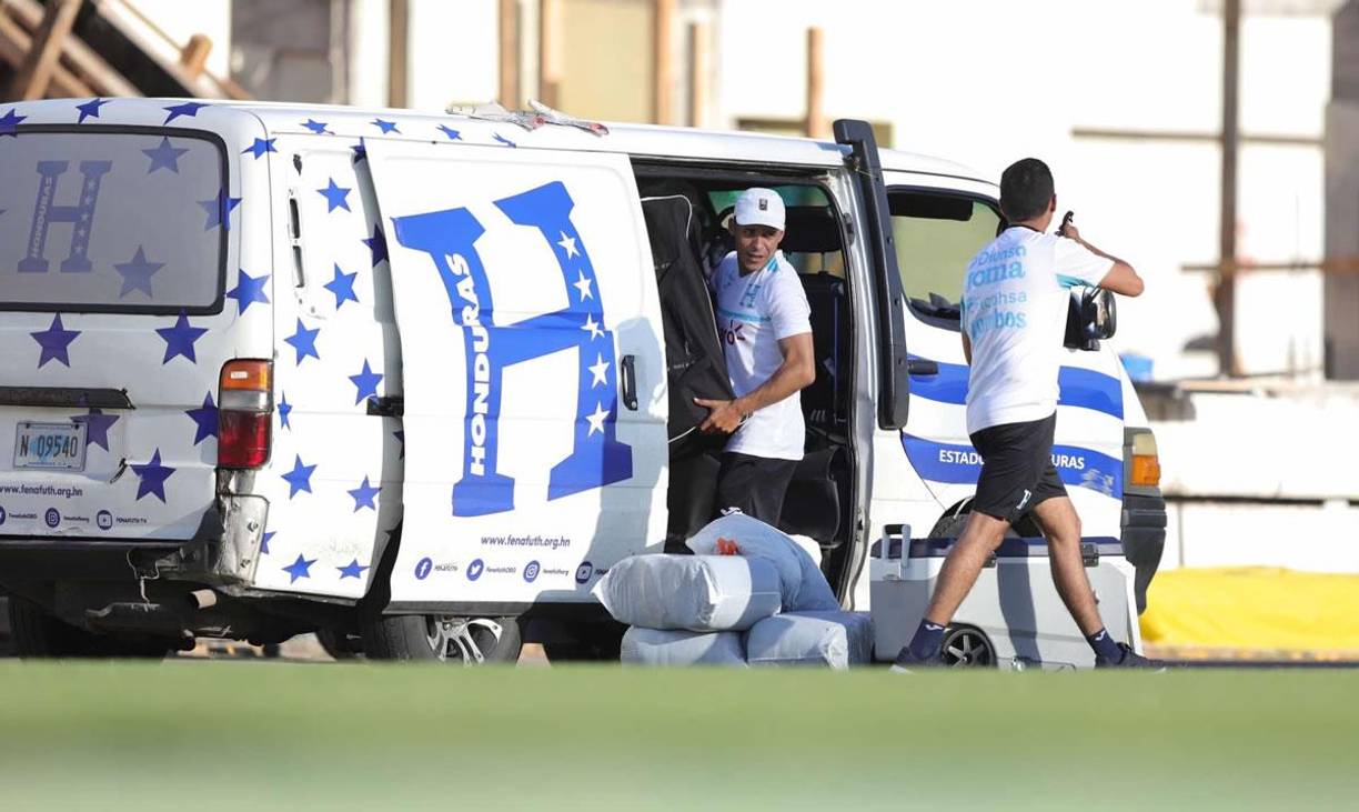 La Selección de Honduras realizó este miércoles su entrenamiento con un leve contratiempo que se solventó en minutos.