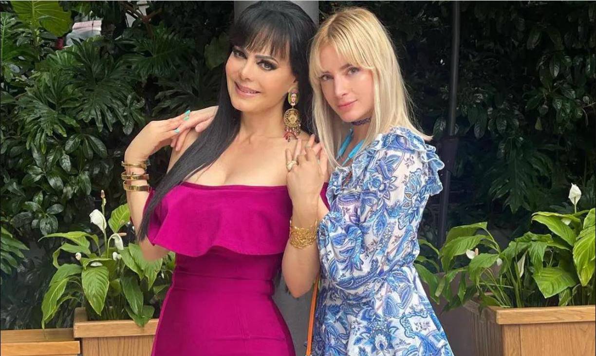 “En algún momento, mi preciosa Imelda yo sé que va a tener que rehacer su vida, es una niña muy guapa, muy joven, y sé también que mi nieto -que no quisiera desprenderme de él- en algún momento voy a tener que hacerlo, y le pido a Dios que me dé valor para entender todas esas fases que un(a) tiene que entender, no puedo ser propiedad del niño”, dijo Maribel a los periodistas.