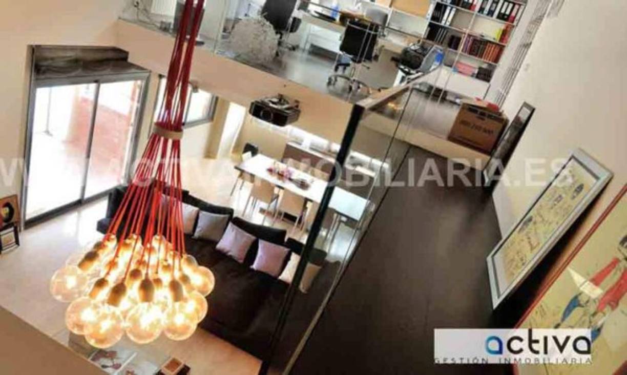 La mansión dispone de seguridad privada las 24 horas del día, por lo que el jugador brasileño podrá estar más que tranquilo disfrutando de su nueva etapa en el conjunto azulgrana.