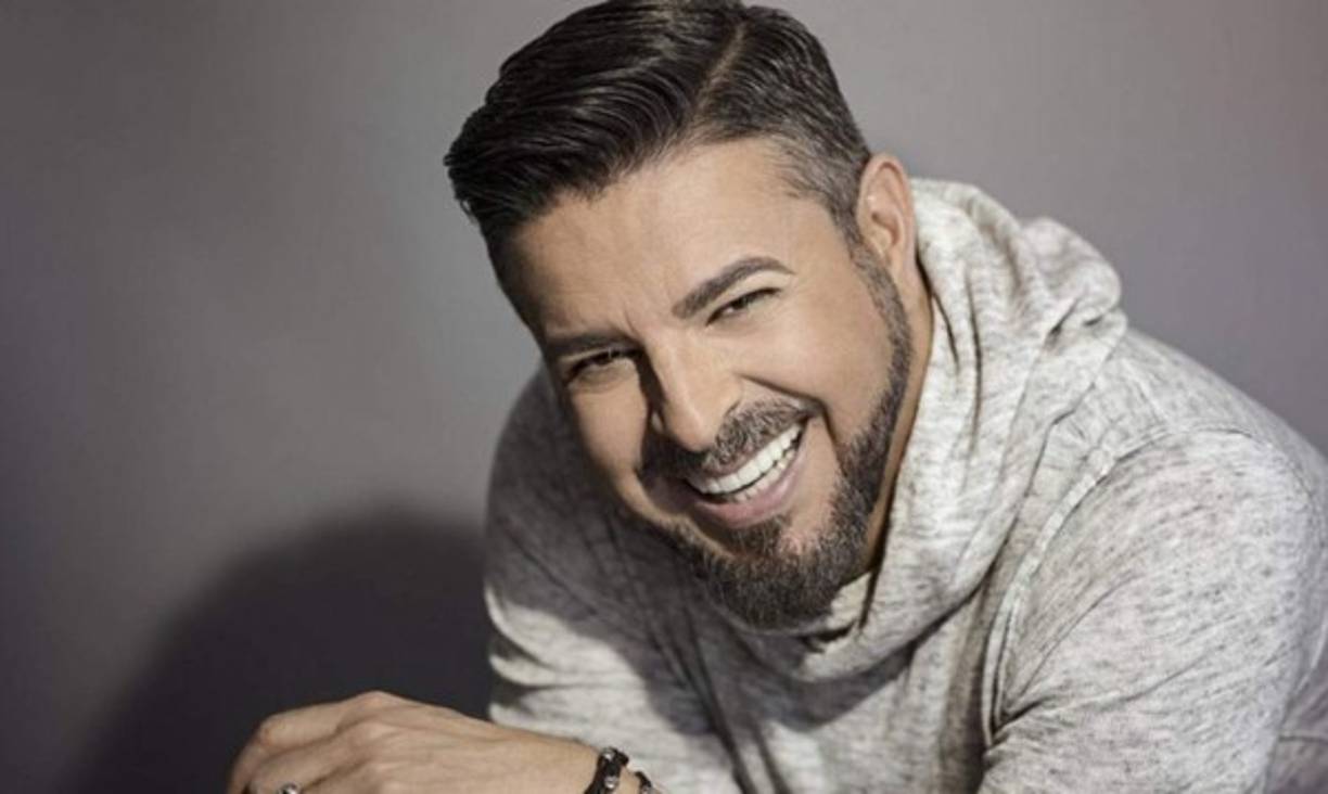 El salsero Luis Enrique, nacido en Nicaragua, vivió varios años como indocumentado en Estados Unidos y logró regularizar su estadía gracias a la amnistía migratoria de 1986.<br/><br/>