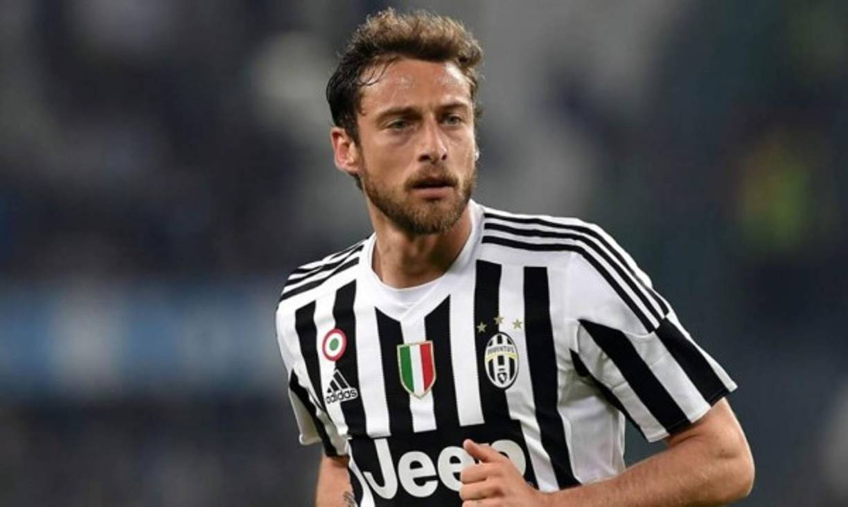 Claudio Marchisio se reunirá con Giuseppe Marotta, director ejecutivo de la Juventus, para ratificar su continuidad en Turín, pese a la perdida de protagonismo y a haber tenido ofertas de clubes como el Bayern Munich.