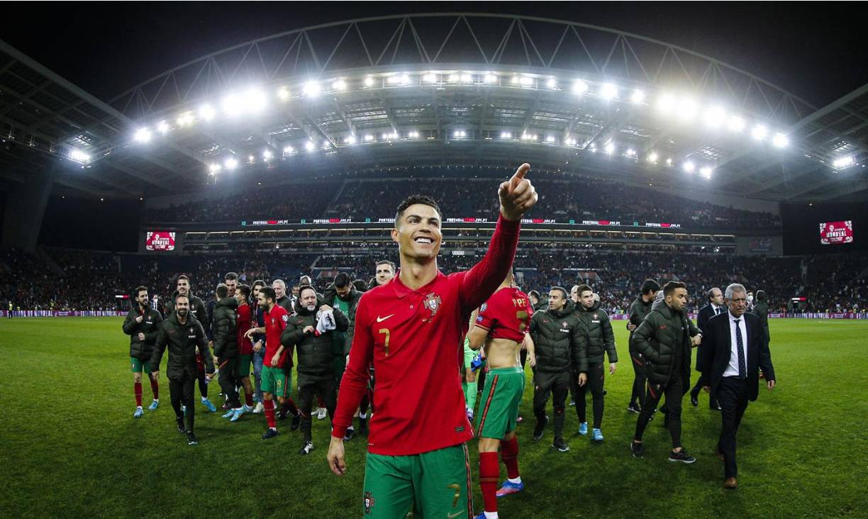 Portugal - La selección de Cristiano Ronaldo, que jugará su quinto Mundial, aseguró su presencia tras ganar el repechaje europeo contra Turquía y Macedonia del Norte. 