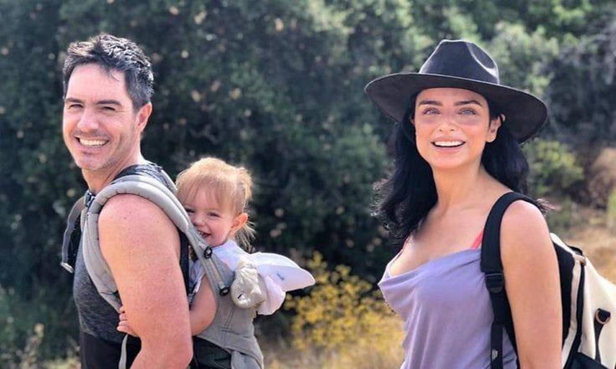 La protagonista Aislinn Derbez que interpreta a Esmeralda, en la cinta, es la mujer que marcó su vida 15 años atrás. 