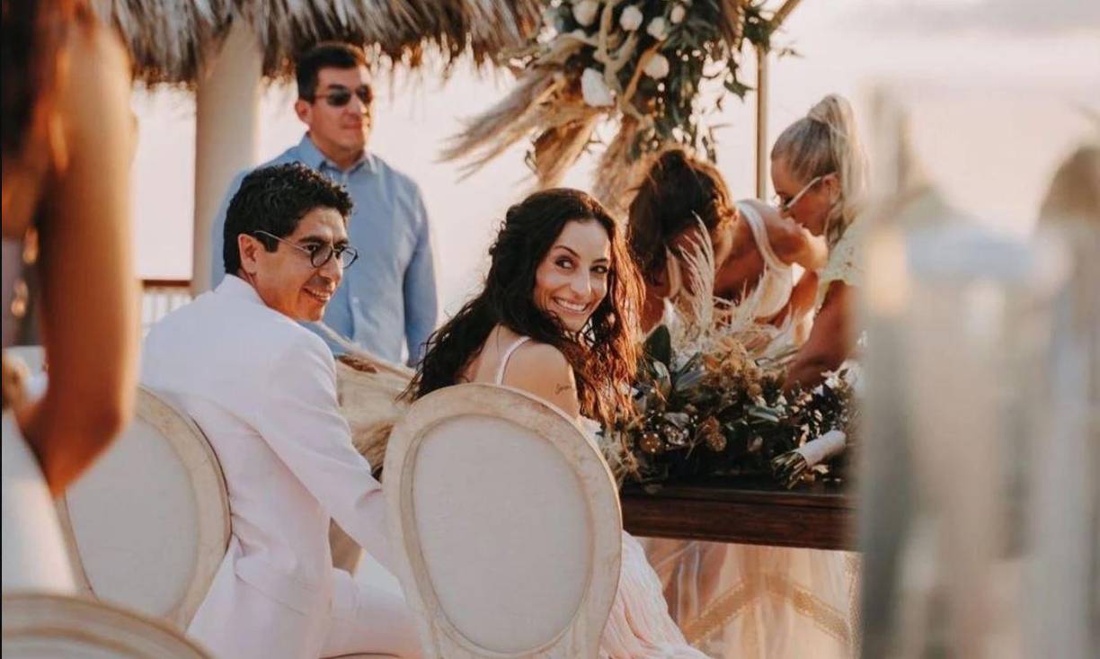 “Creo que ya estamos mayores todos para hacernos responsables y uno siempre sabe la verdad [...] hay que hacernos responsables de las acciones de uno” [...] hagan terapia. La terapia es lo mejor que puede hacer, el mejor tiempo invertido, el mejor dinero invertido”, declaró Marimar en el clip.