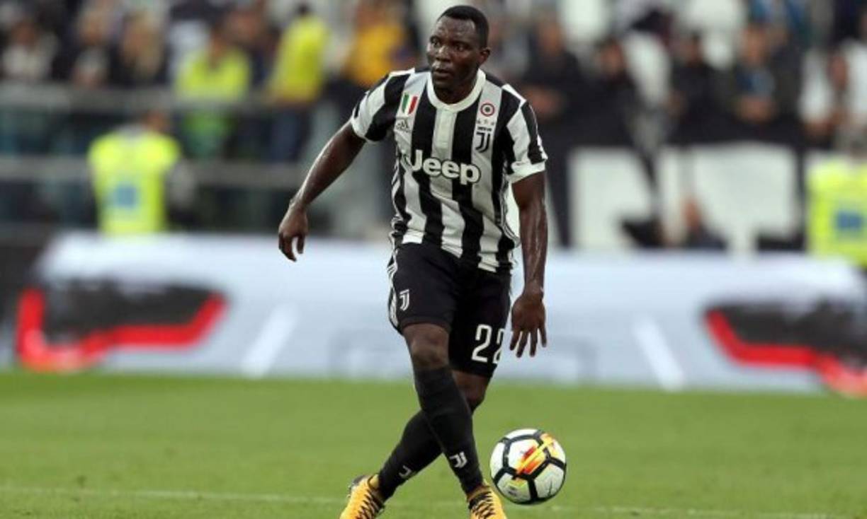 Kwadwo Asamoah: La Juventus quiere renovar al lateral luego de que ha salido a la luz pública que clubes como el Inter lo pretende.