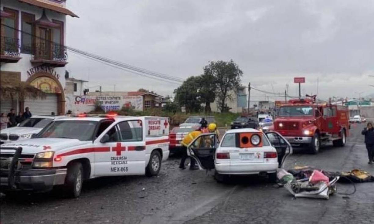 Durante el pasado 18 de septiembre, Amado Amir conducía un Camaro rojo el cual se estrelló a alta velocidad contra Tsuru en donde viajaban 6 personas.