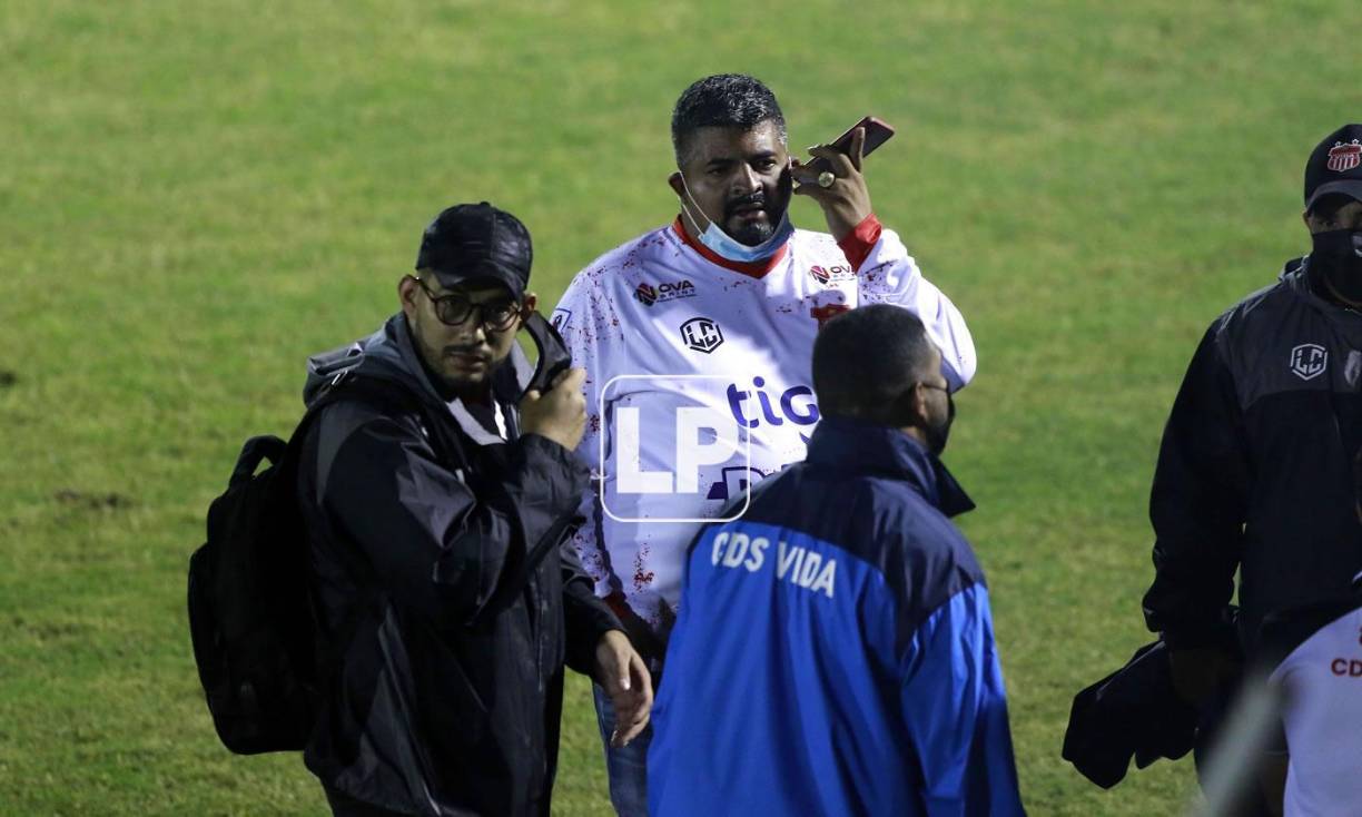 El presidente del Vida, Luis Cruz, no se perdió el partido contra el Olimpia.