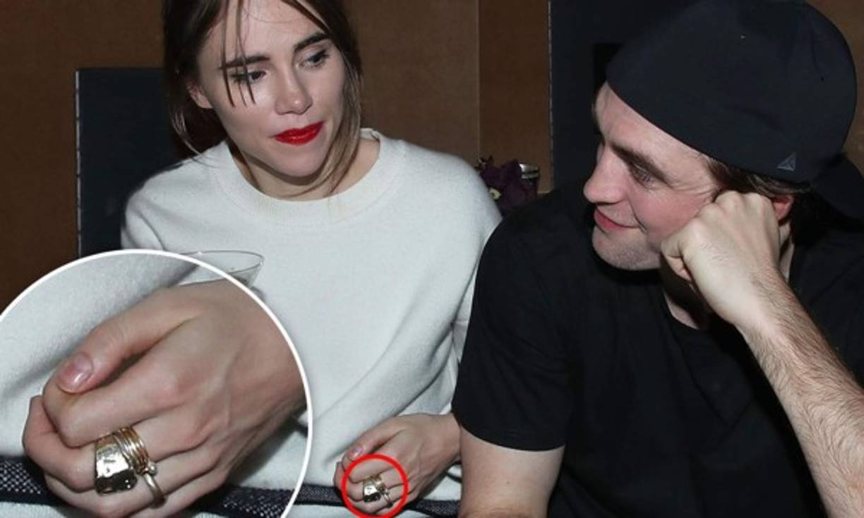 A principios de año hubo rumores sobre un compromiso, pues Suki Waterhouse fue captada con un anillo en la mano izquierda. Por el momento se sabe que ella y Pattinson están haciendo cuarentena juntos en Londres. <a href='https://www.laprensa.hn/fotogalerias/farandula/1379515-411/robert-pattinson-parece-mas-joker-que-batman-fotos-gq-cuarentena' style='color:red;text-decoration:underline' target='_blank'>MIRA: Robert Pattinson parece más Joker que Batman durante la cuarentena</a>