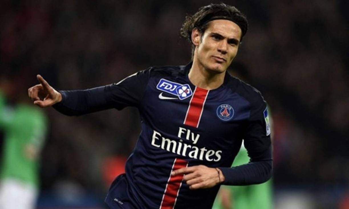 Algunos medios franceses hablan de una primera intentona del Inter de Milan por hacerse con el delantero Edinson Cavani, tasada en 50 millones de euros. Según el portal Le10Sport, el PSG habría respondido que no habría negociación si la oferta no llegaba a los 80 'kilos'