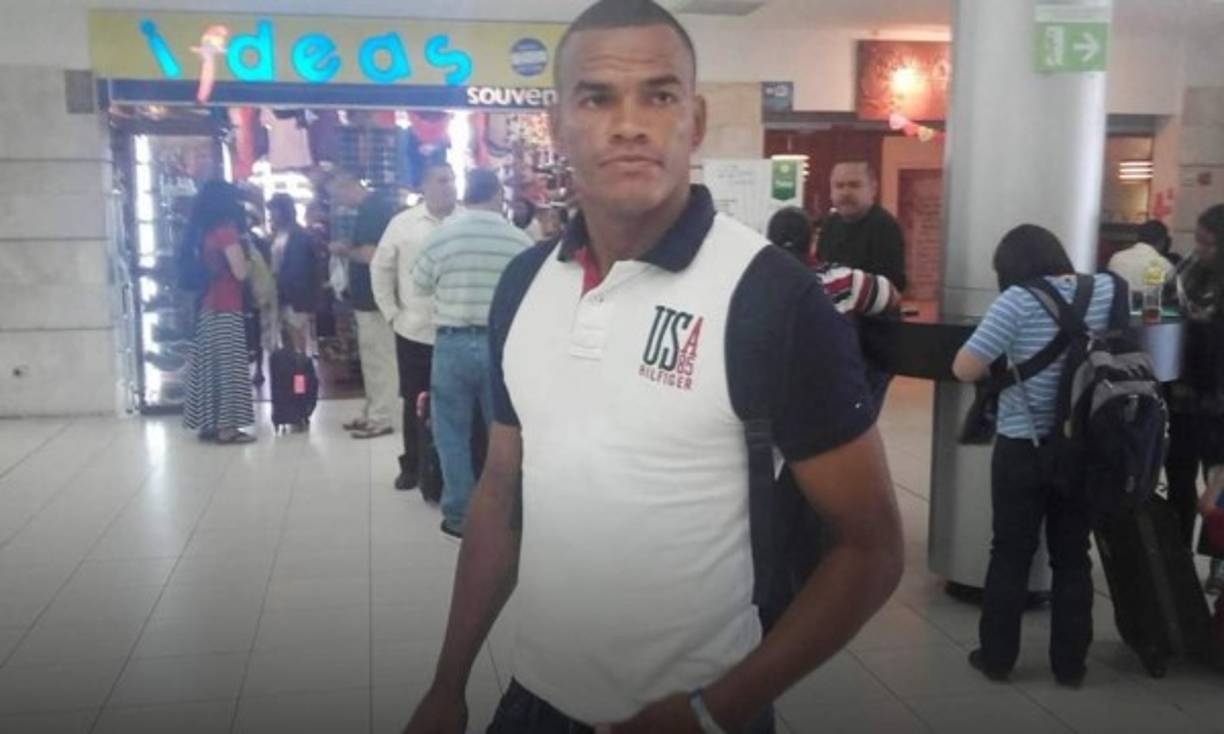 Rony Martínez: El delantero ya pasó el respectivo examen médico con su nuevo club el Boading Yingli Yitong de la segunda división de China.