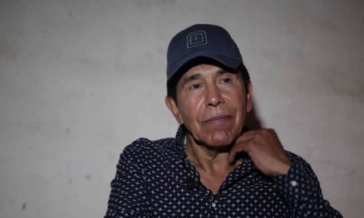 El "Narco de Narcos" fue capturado por elementos de la Marina en Sonora el 15 de julio de 2022. Las autoridades estadounidenses buscan juzgar a Caro Quintero por varios delitos, incluido el asesinato de Enrique Kiki Camarena, un agente de la DEA. 
