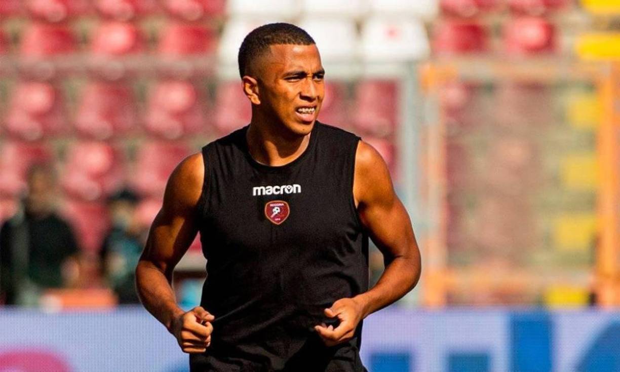 Según informa el diario italiano Il Dispaccio, el jugador hondureño Rigo Rivas de la Reggina está en la mira del Spezia de la Serie A de Italia y del Sion de Suiza. 