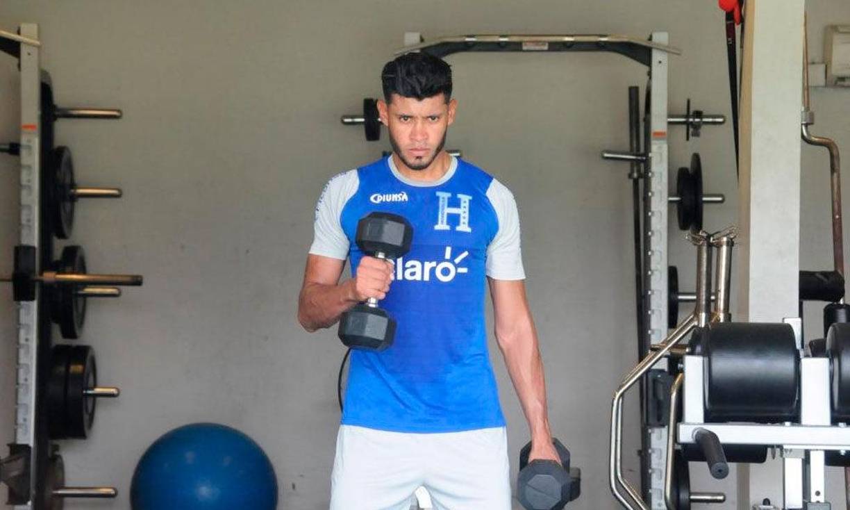 Marcelo Pereira: El jugador del Motagua goza de la confianza de Diego Vázquez y podría uno de los defensores centrales.