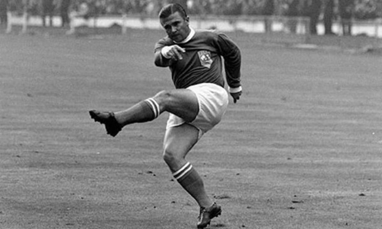 4. El húngaro Ferenc Puskas (746 goles).