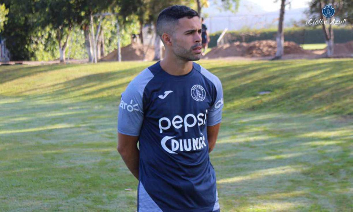 Lucas Baldunciel: El delantero argentino tiene seis meses de contrato con Motagua, pero debido a su bajo nivel podría ser separado del equipo capitalino.