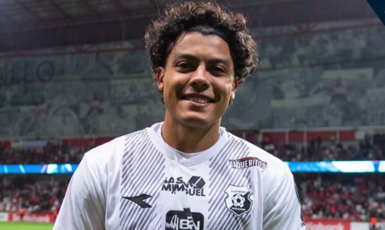 Joshua Canales: El mediocampista hondureño de 23 años no sigue en Herediano y será cedido al San Carlos, siempre de la misma primera división de Costa Rica.