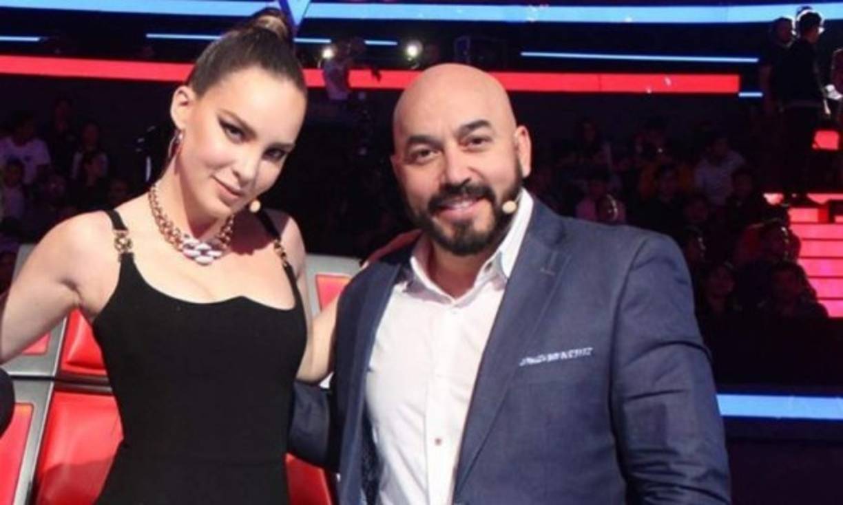 'Si me veo como el enamorado y despechado, enamorado y despechado soy porque creo que es lo que hace un caballero: siempre protege a la muchacha', aseguró el cantante.