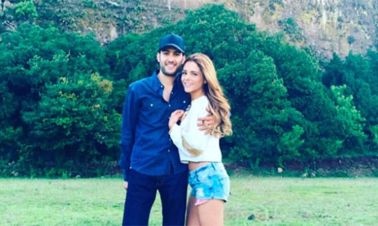 Pero después de casi cinco meses de romance terminaron supuestamente por motivos de trabajo y por la falta de tiempo para estar juntos. 'Fue muy lindo conmigo y aún tenemos comunicación, nos queremos mucho', dijo la actriz. <br/>