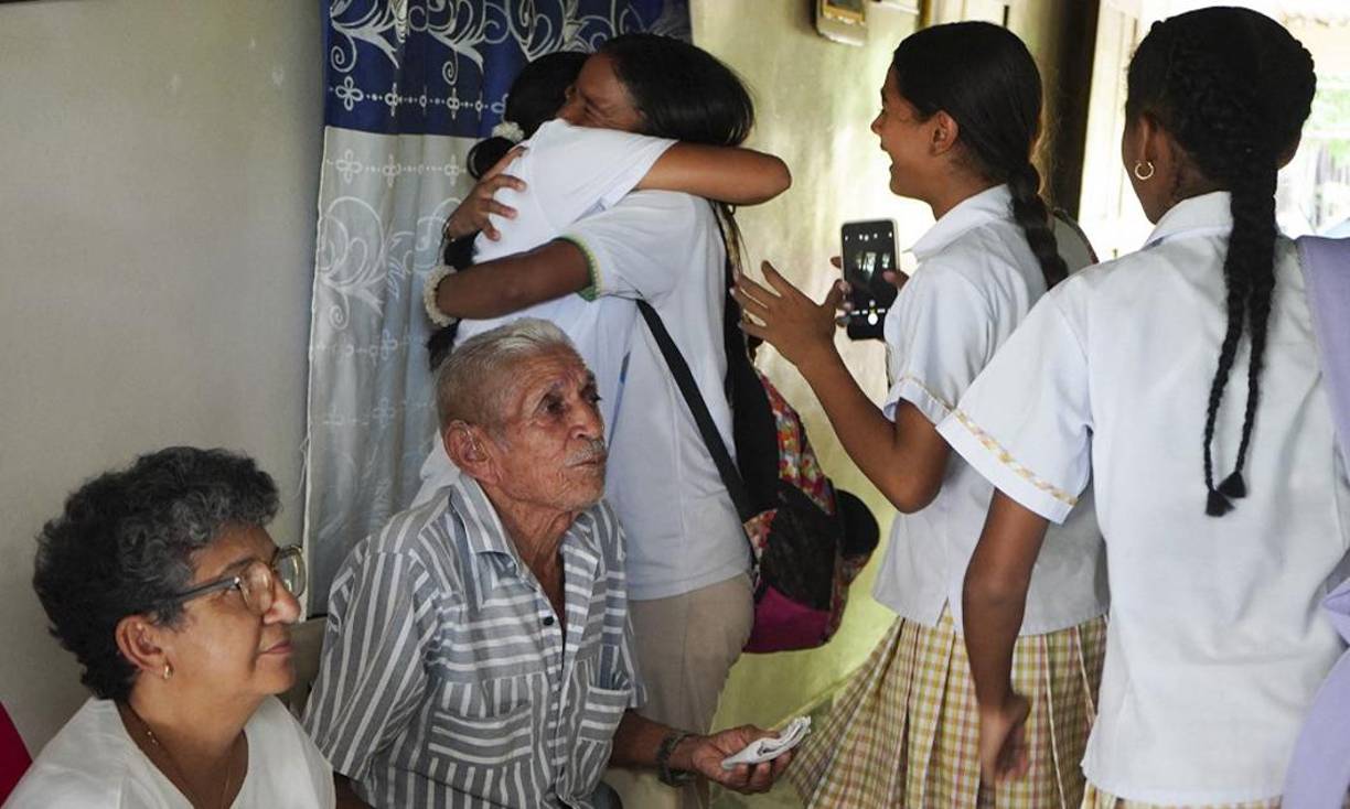 Los familiares de Luis Díaz se mostraron emocionados luego del rescate.