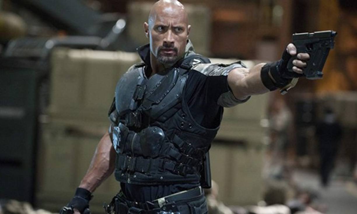 Dwayne Johnson. Uno de los grandes nombres que brillan hoy en las marquesinas de los cines de todo el mundo, especialmente en aquellas películas de acción es el de Dwayne Johnson.