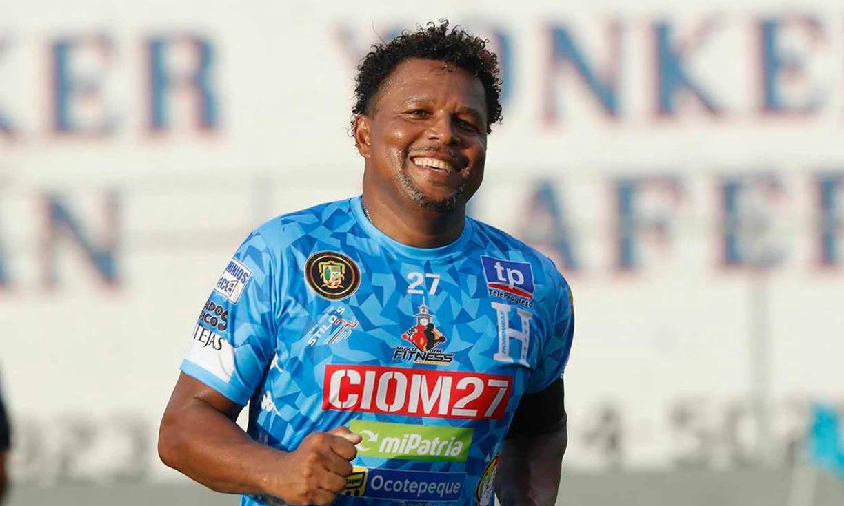 Entre los futbolistas nacionales confirmados destacan grandes figuras, uno de ellos el ex goleador de la Selección de Honduras, Carlos Pavón.