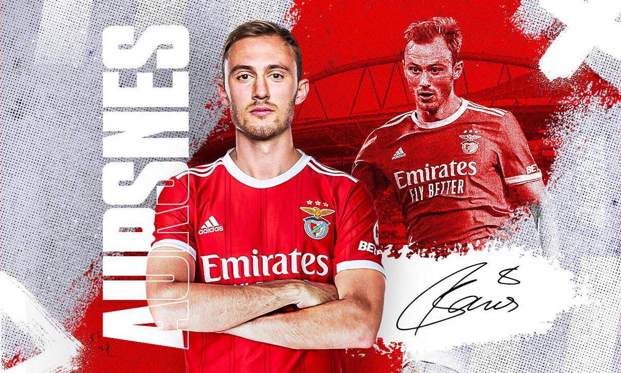 El Benfica ha fichado al mediocentro noruego Fredrik Aursnes por 13.000.000 € + 2M€ bonus + 10% futura plusvalía. Firma hasta junio de 2027 y llega procedente del Feyenoord.
