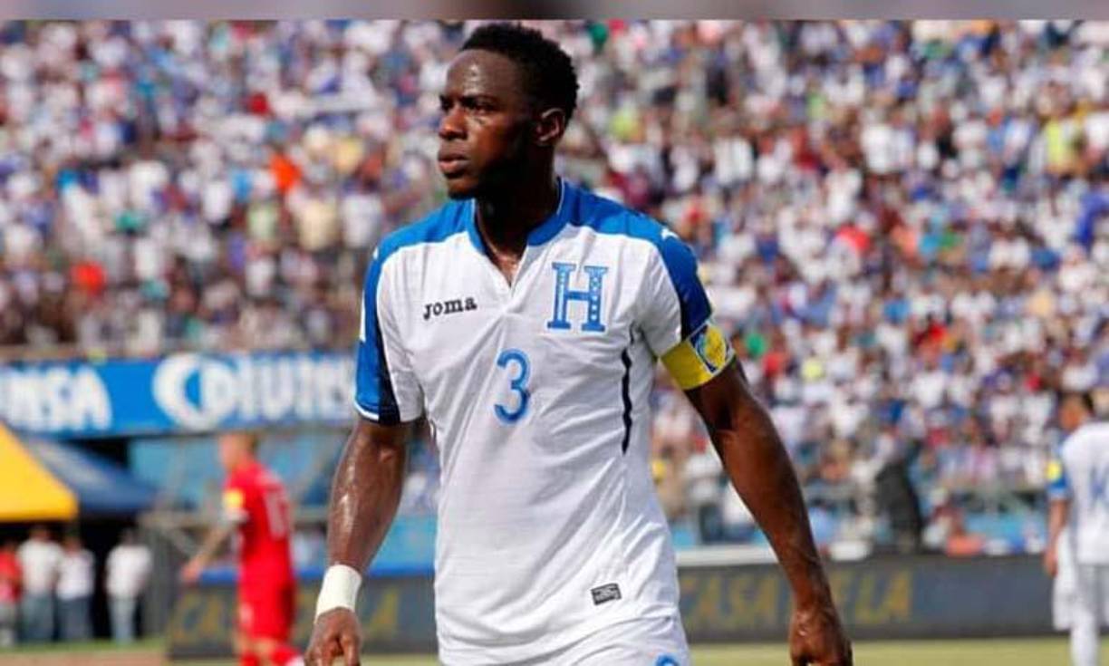 Maynor Figueroa: Es el actual capitán de la selección de Honduras y también aparece en el mejor 11 de todos los tiempos. 