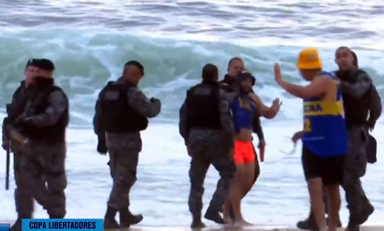 Pese a que la fiesta era pacífica, la única persona detenida fue un argentino, pero la policía no informó los motivos del arresto, según la agencia EFE.