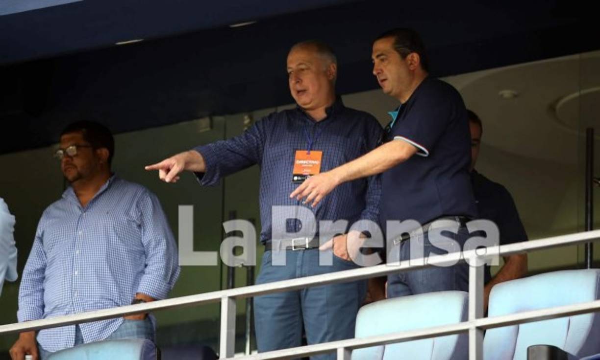 Pedro Atala estuvo presente en el palco del Nacional.