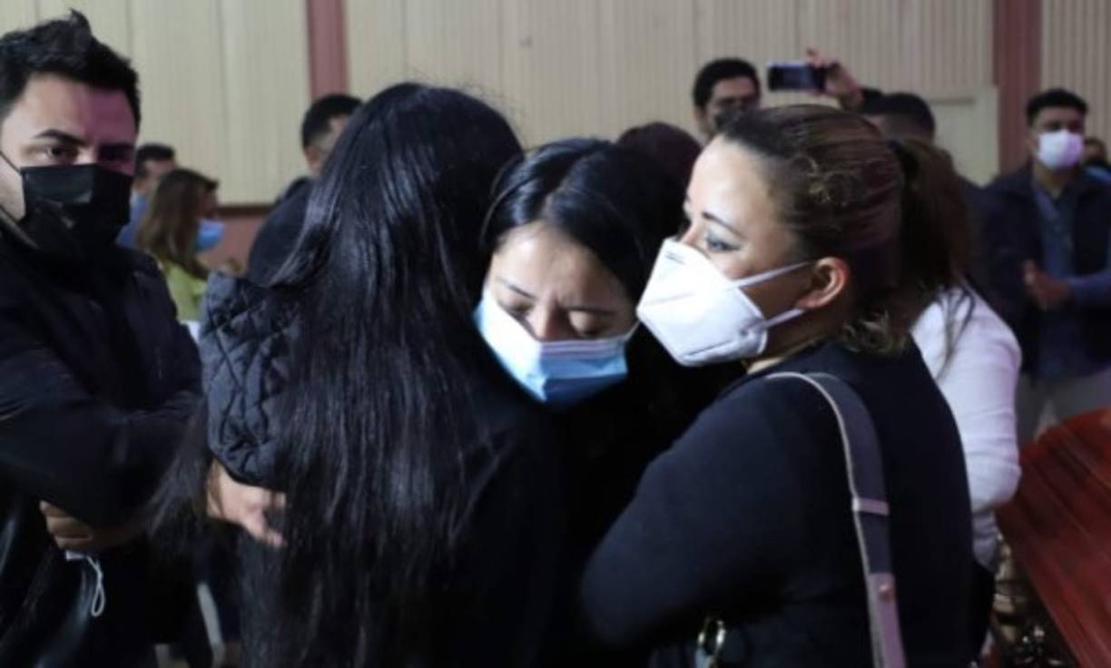 El informe preliminar de la autopsia que se le hizo a Keyla Martínez en Medicina Forense, revela que lo que hubo fue 'una asfixia mecánica' y no un suicidio como había explicado la Policía Nacional en un comunicado.