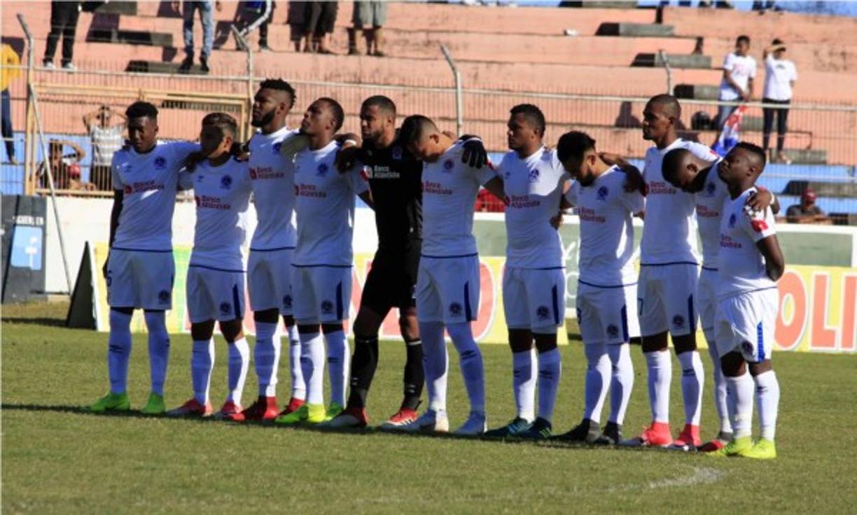 Este es el 11 titular del Olimpia de Keosseián para debutar contra el Vida.